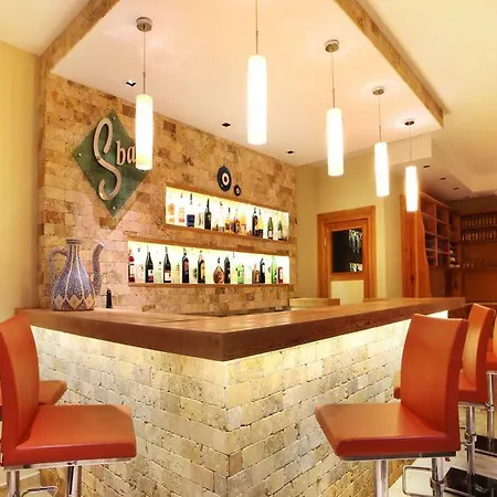 Hotel Saylam 4*