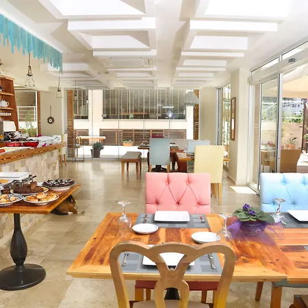Saylam Hotel